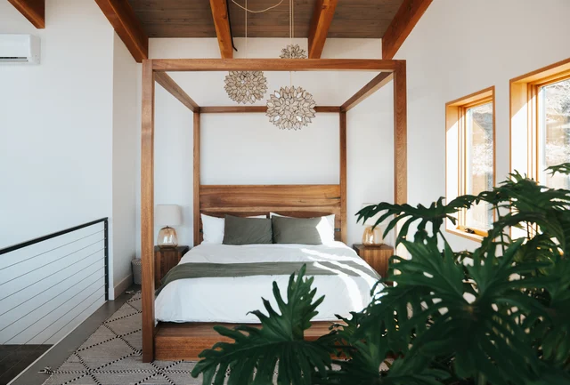 Bedroom image 1