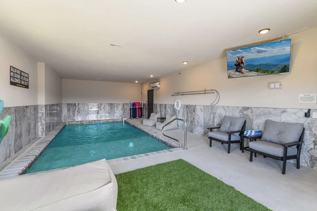 Wander Sevierville Retreat #4