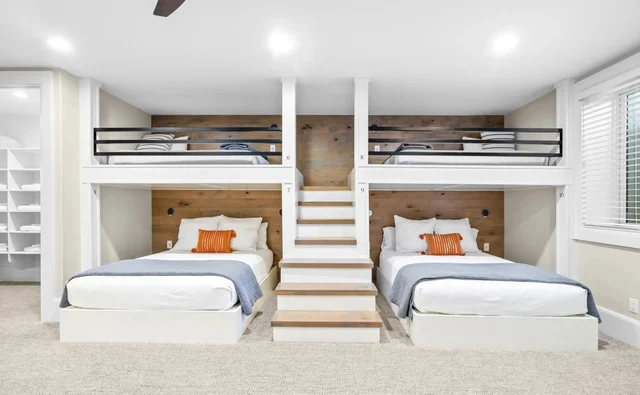 Bunk Bedroom 10 image 1