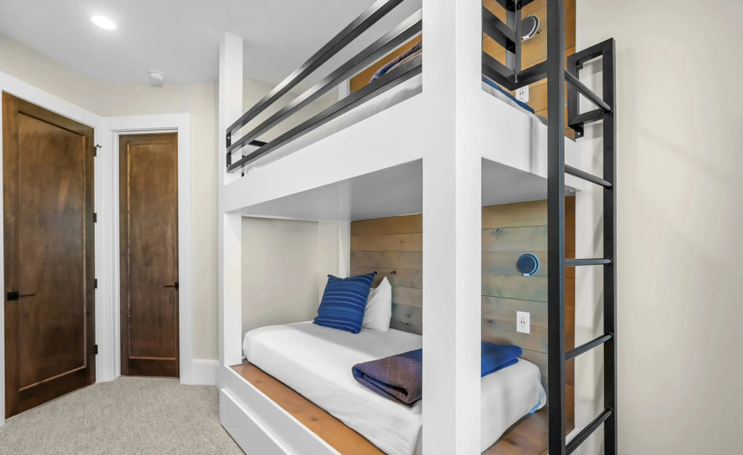 Glenn Haven | Luxury Large Group Getaway Sleeps 60 #62