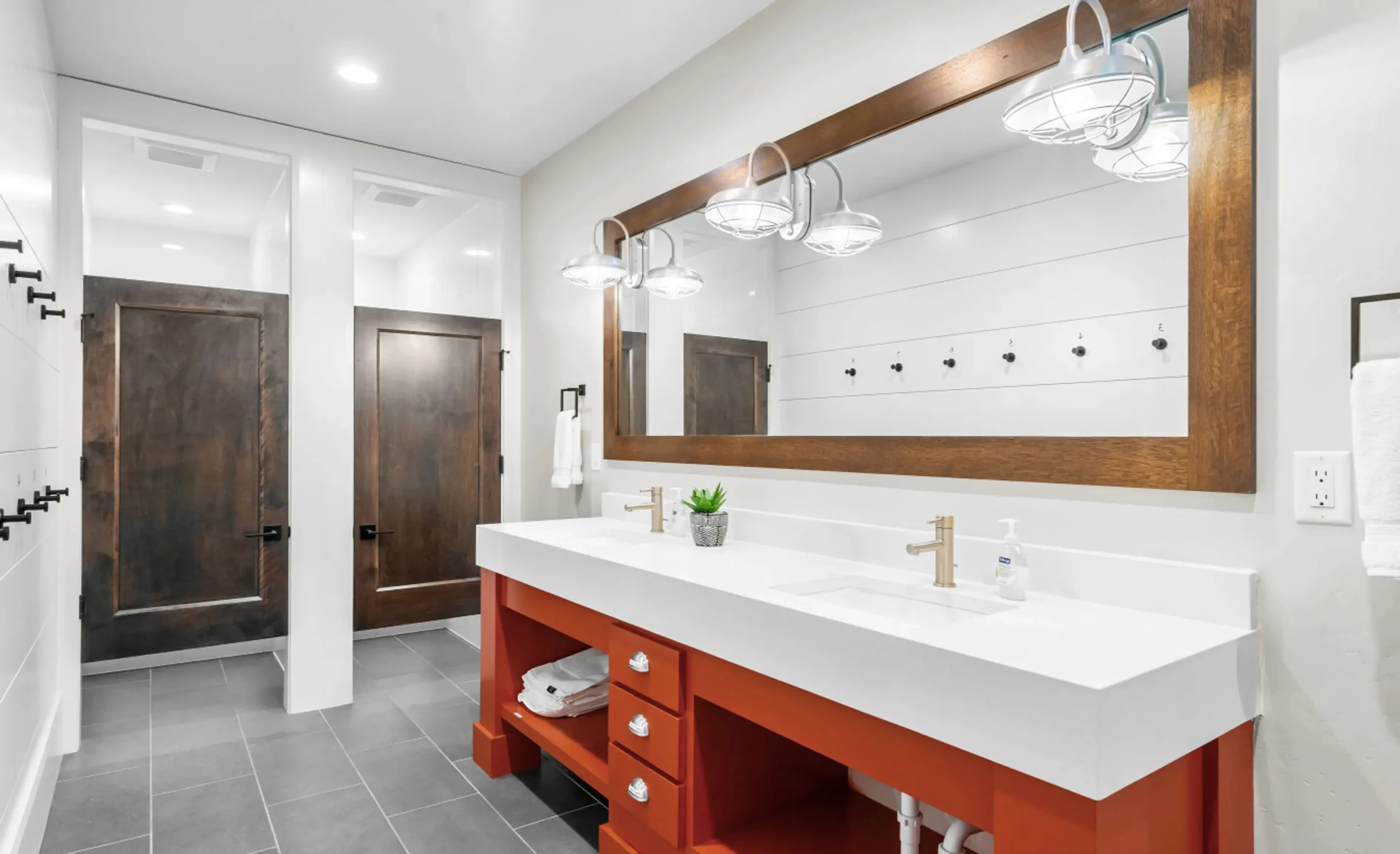 Glenn Haven | Luxury Large Group Getaway Sleeps 60 #32