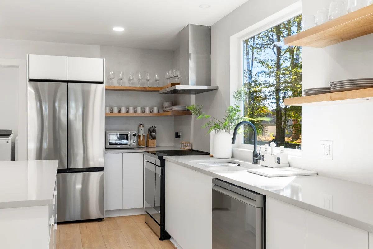 Wander Travelers Nest Cabin