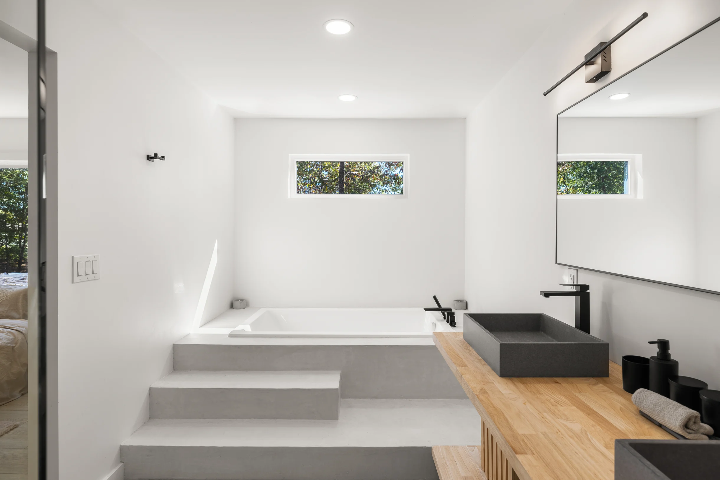 Wander Travelers Nest Cabin #51