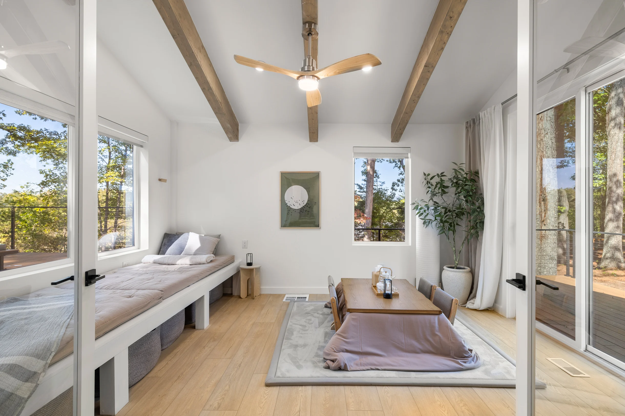 Wander Travelers Nest Cabin #28