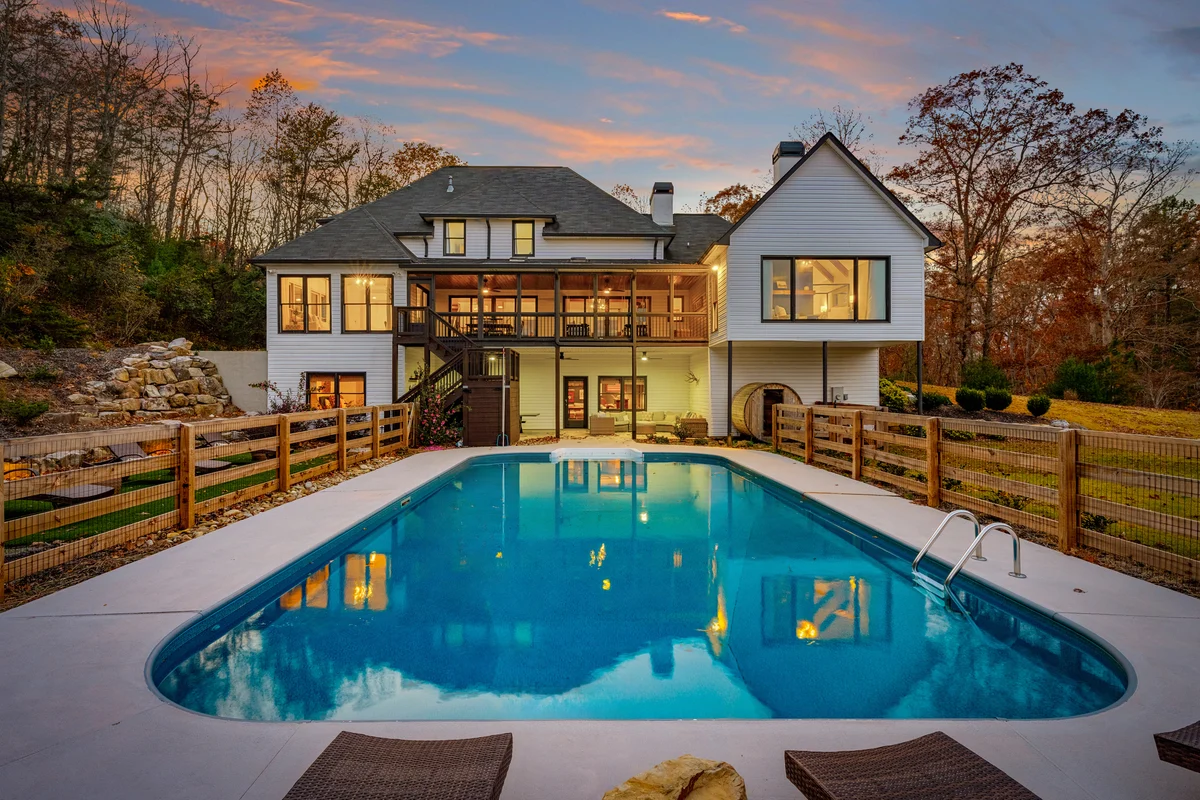 Wander Dahlonega Golden