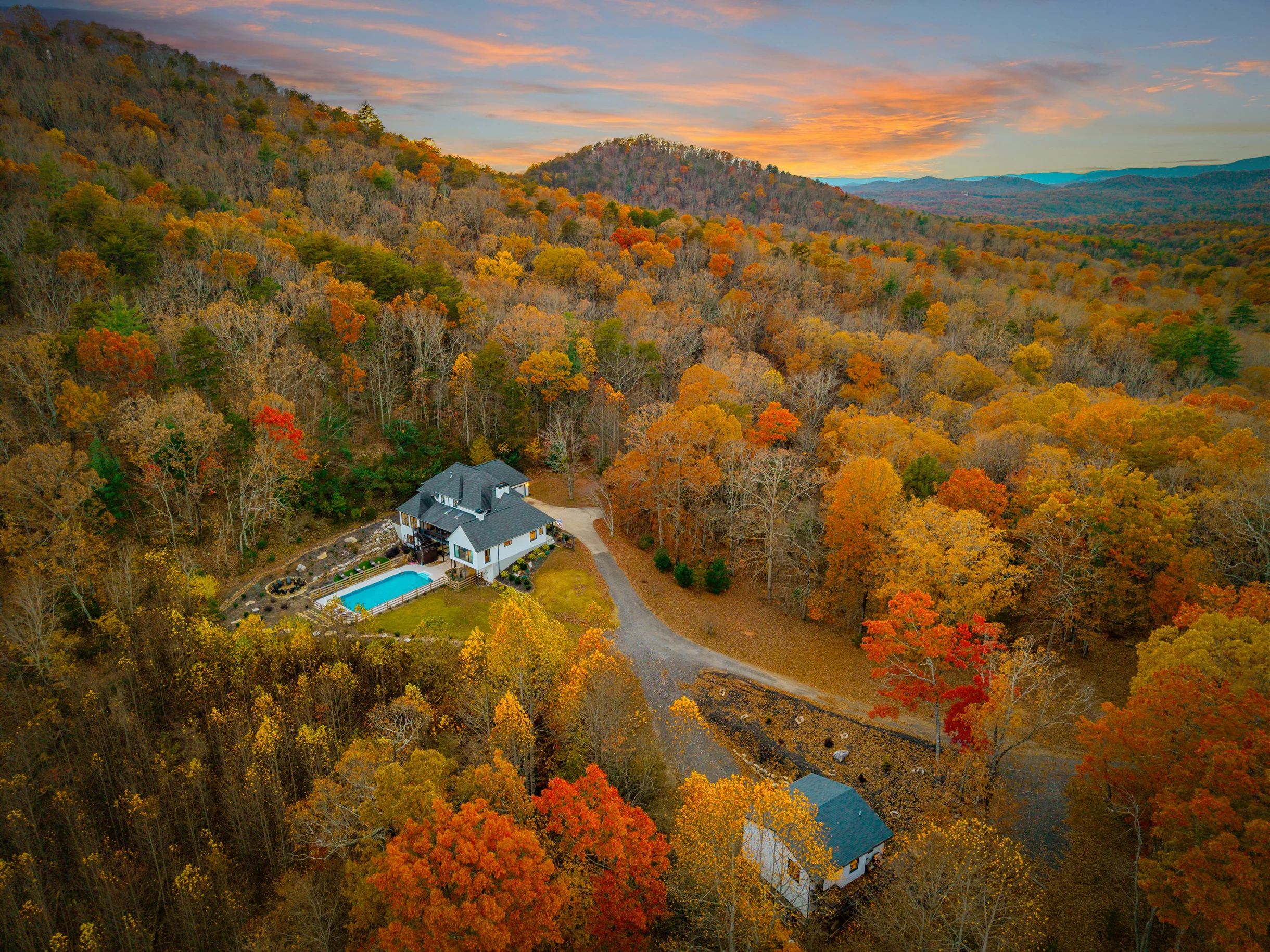 Wander Dahlonega Golden #108