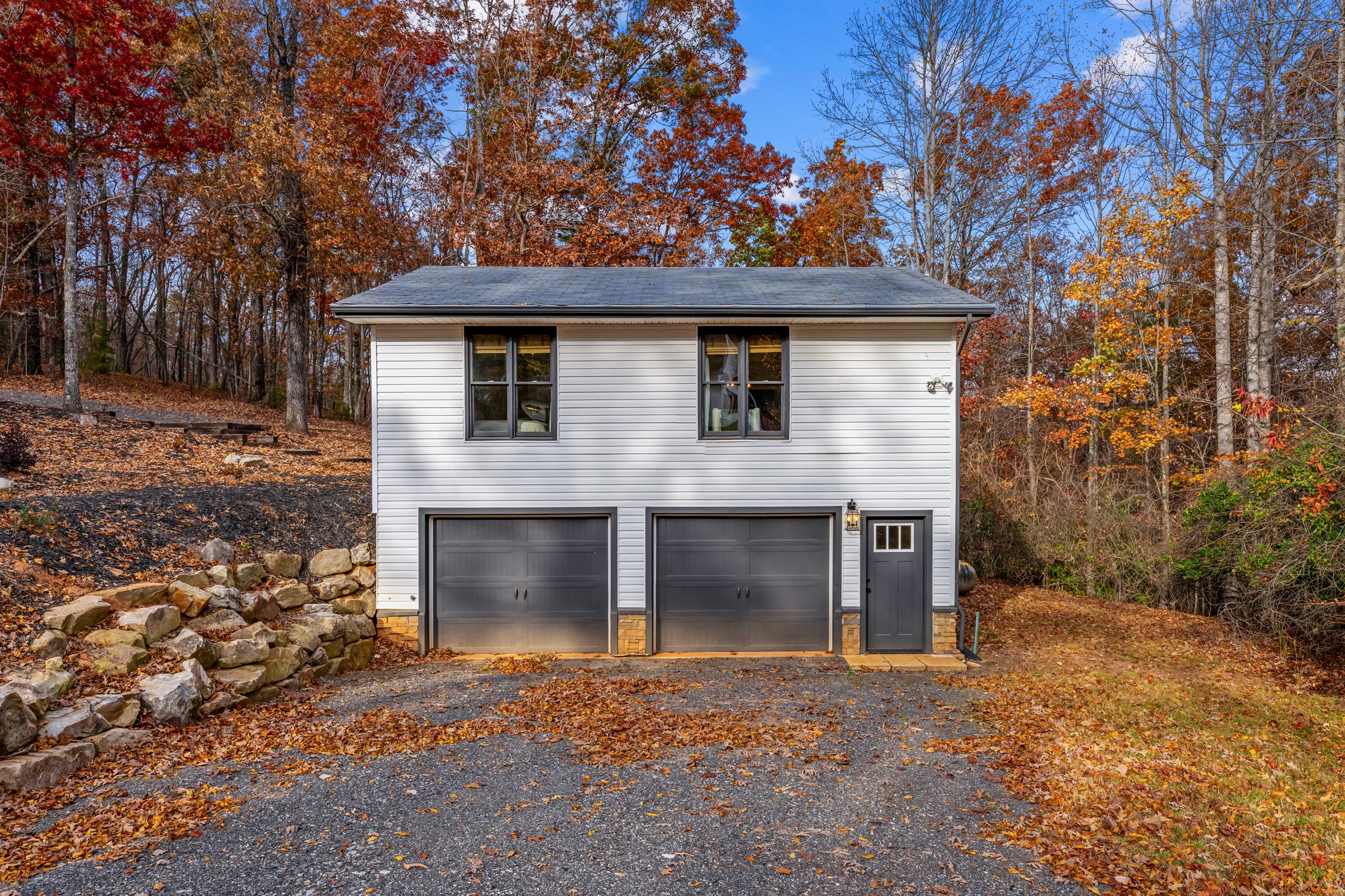 Wander Dahlonega Golden #7