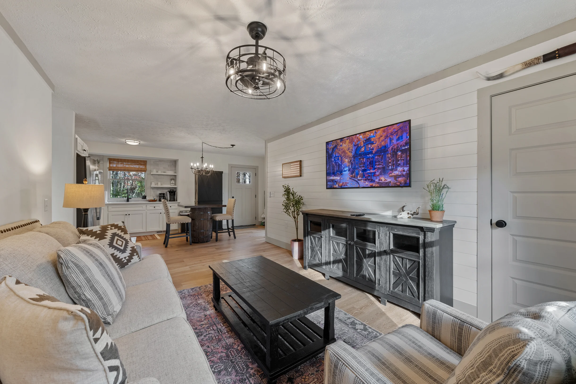 Wander Dahlonega Golden #93