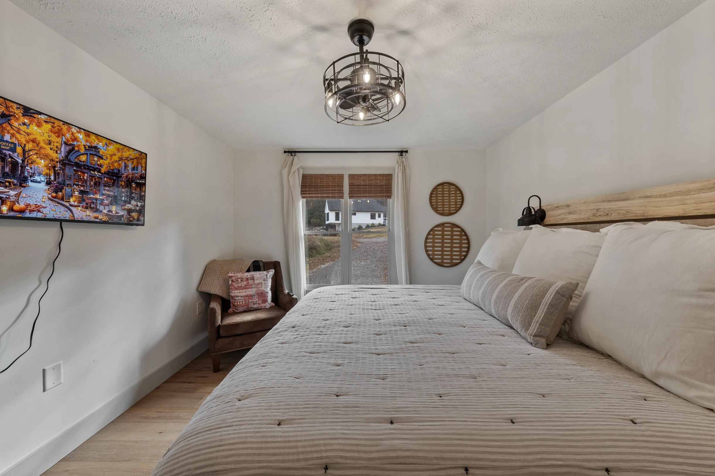 Wander Dahlonega Golden #77