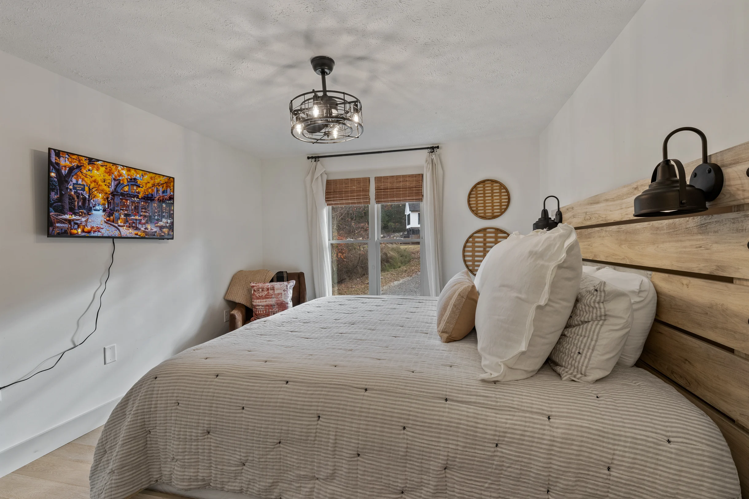 Wander Dahlonega Golden #56