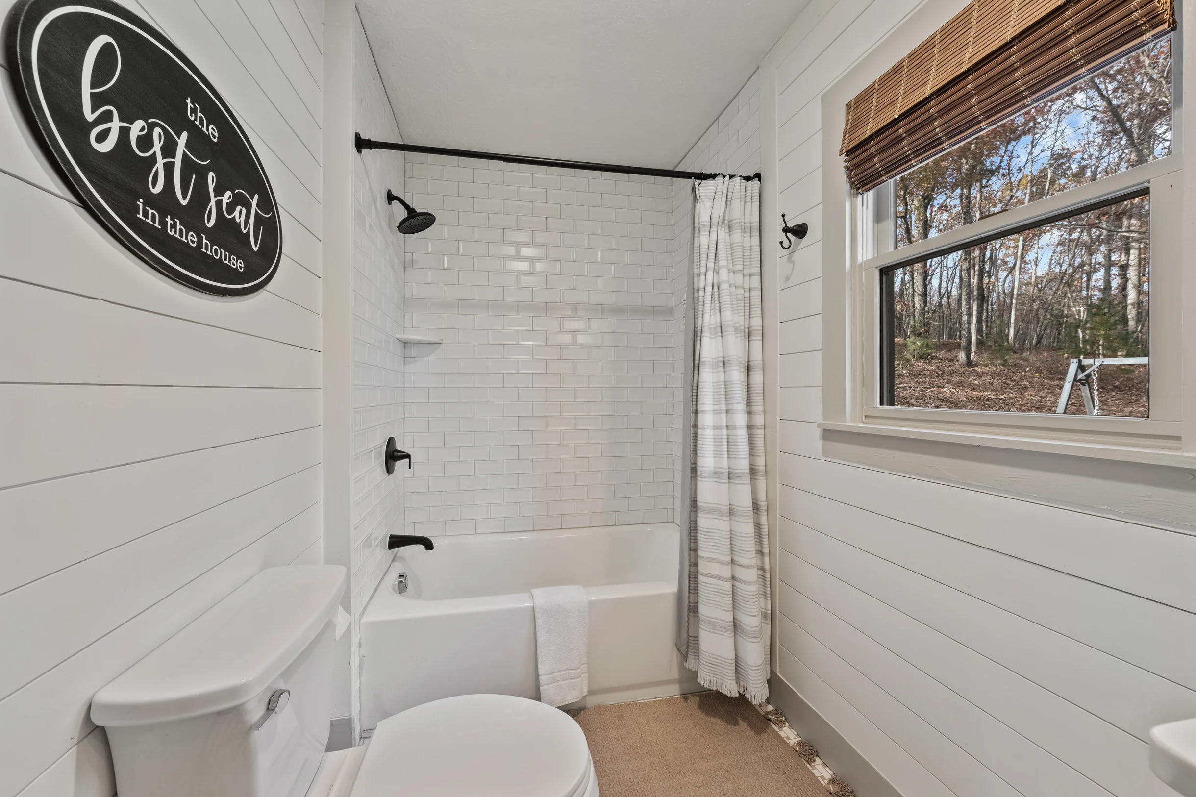 Wander Dahlonega Golden #34