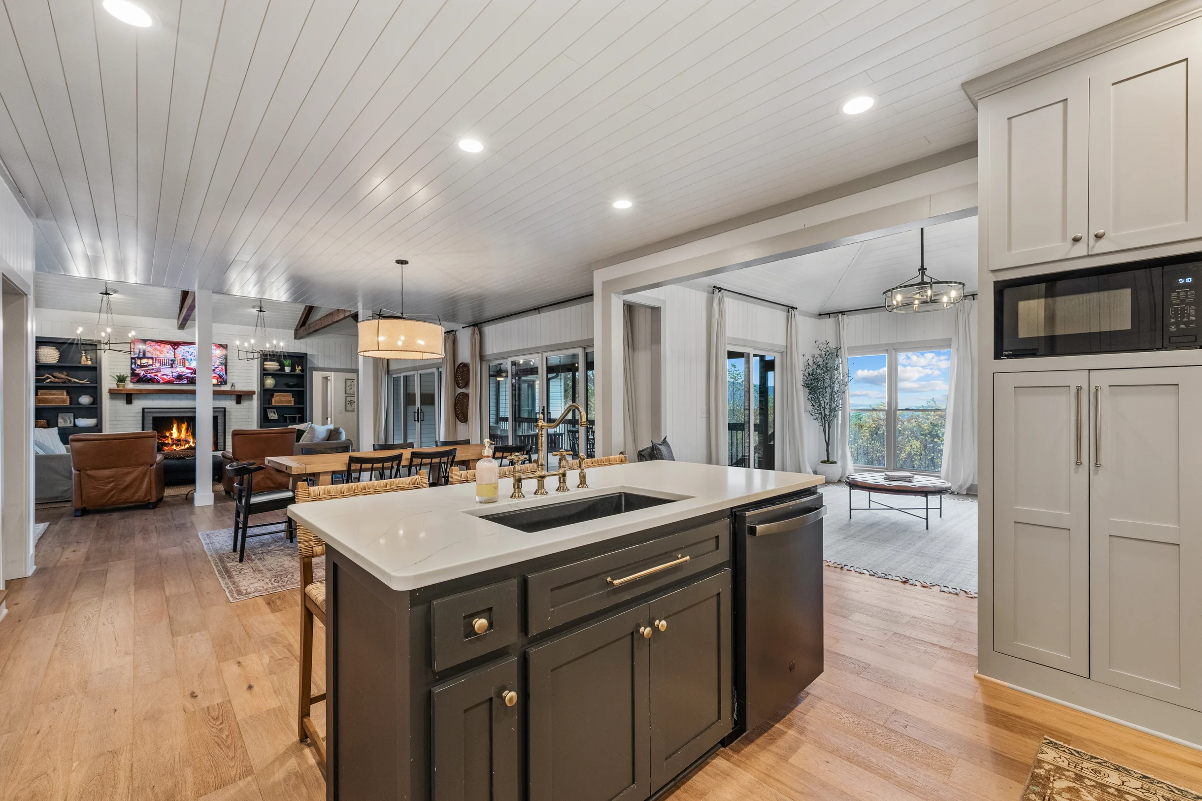 Wander Dahlonega Golden #78