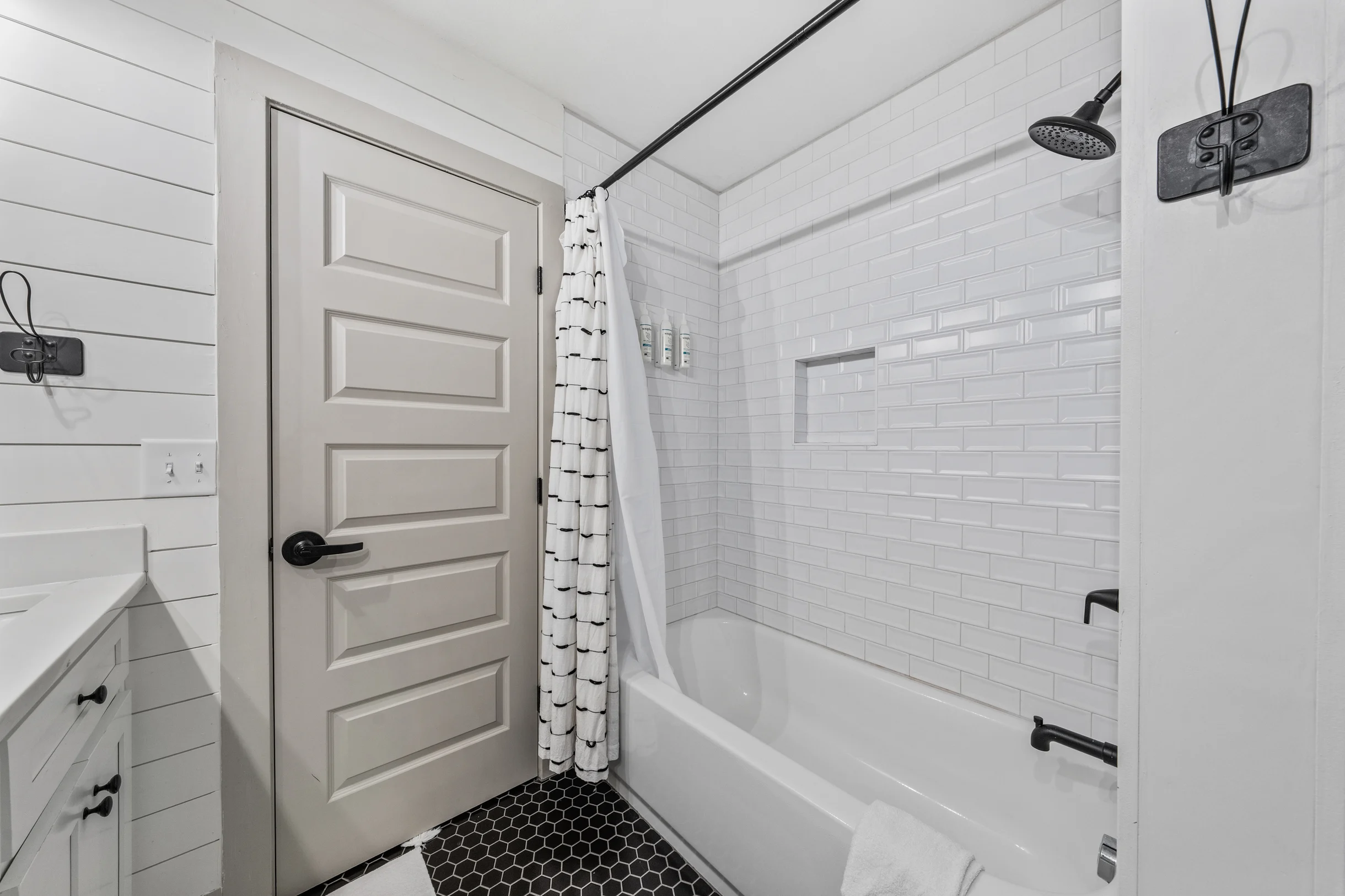 Wander Dahlonega Golden #67