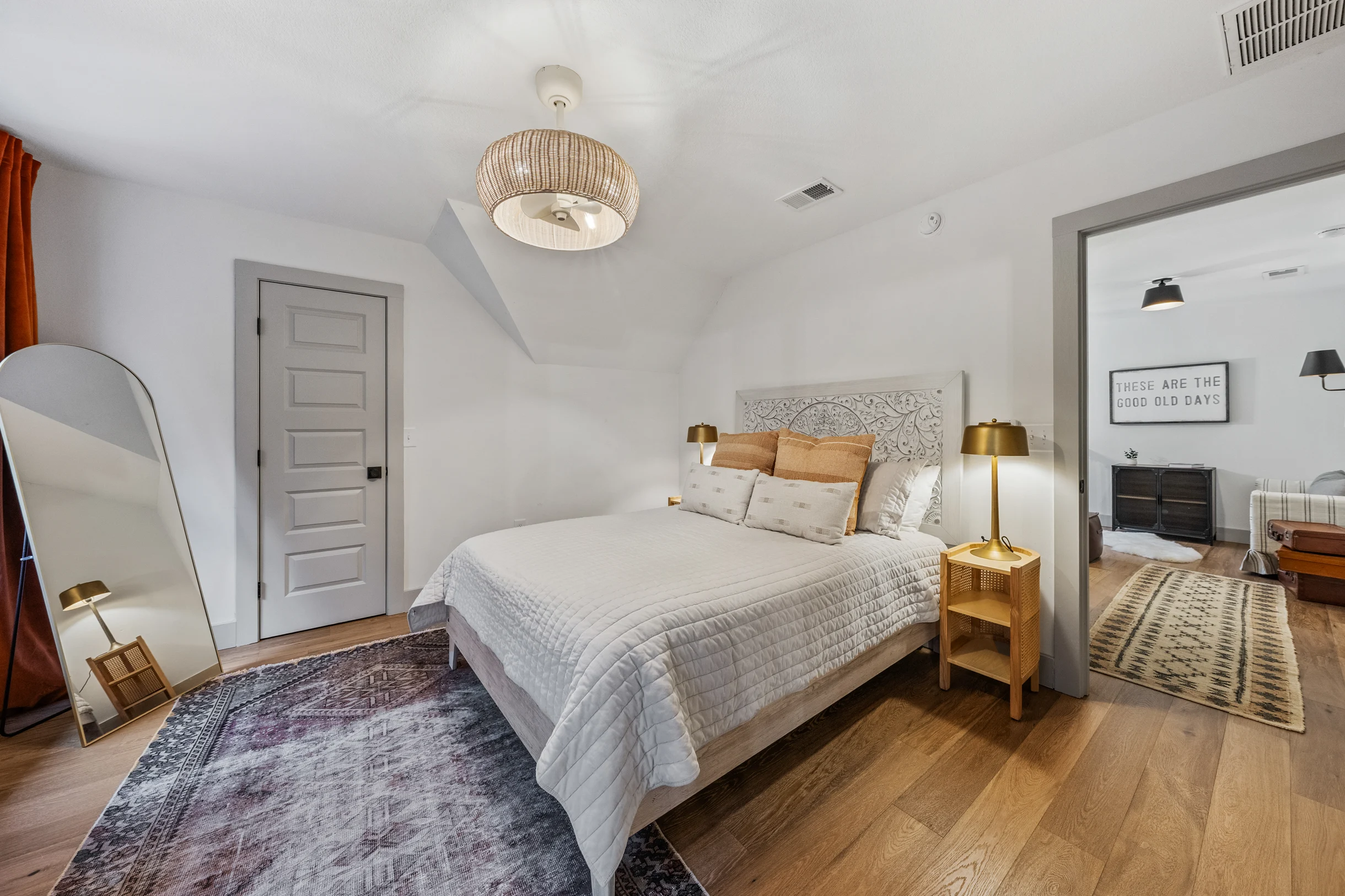 Wander Dahlonega Golden #68