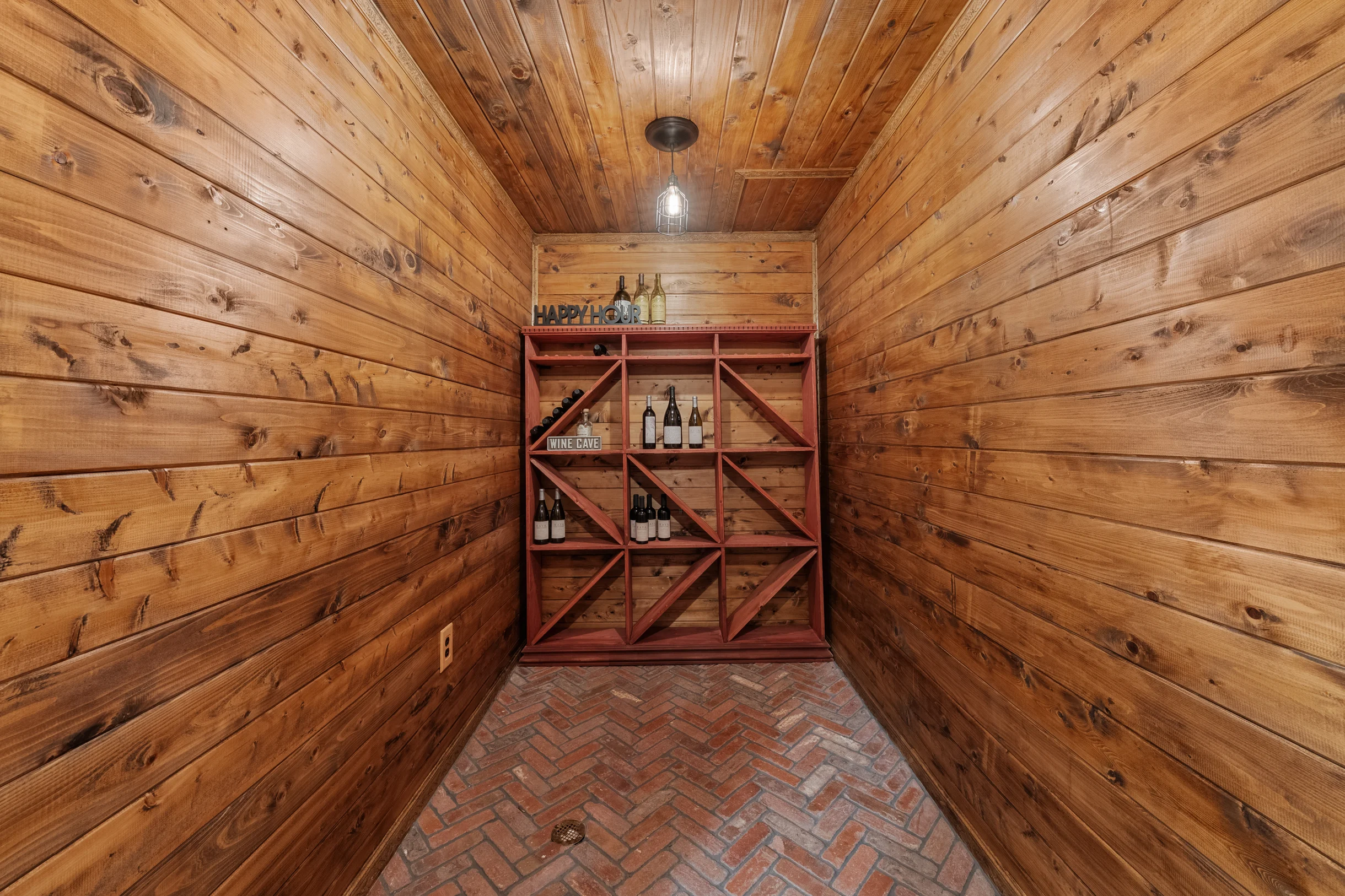 Wander Dahlonega Golden #134