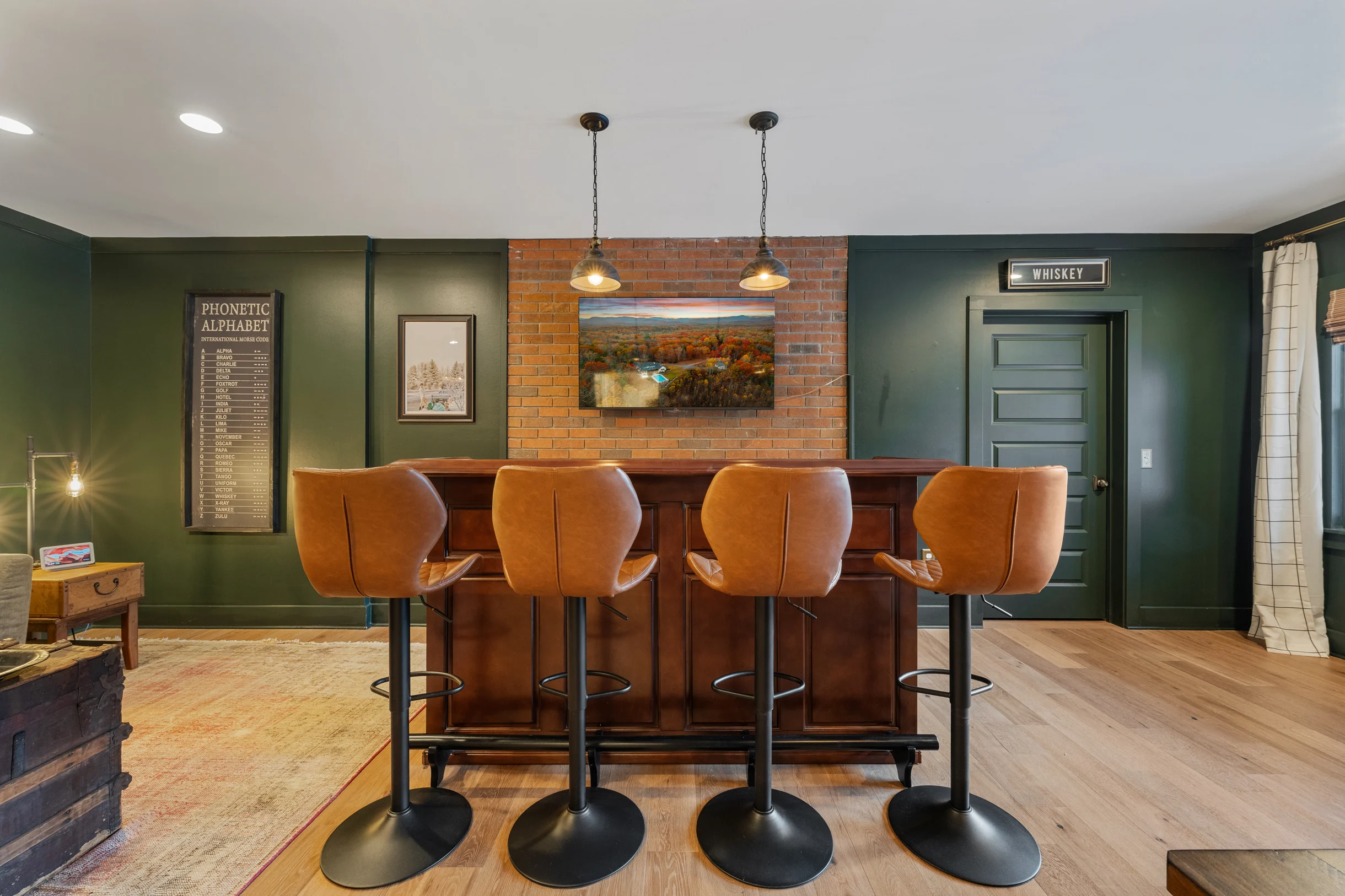 Wander Dahlonega Golden #128