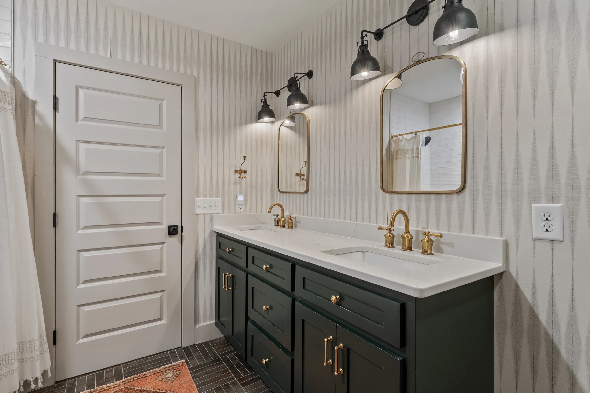 Wander Dahlonega Golden #47