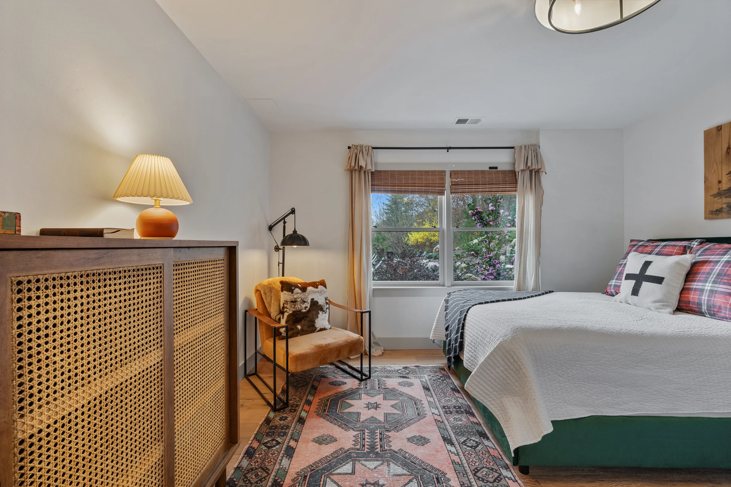 Wander Dahlonega Golden #89