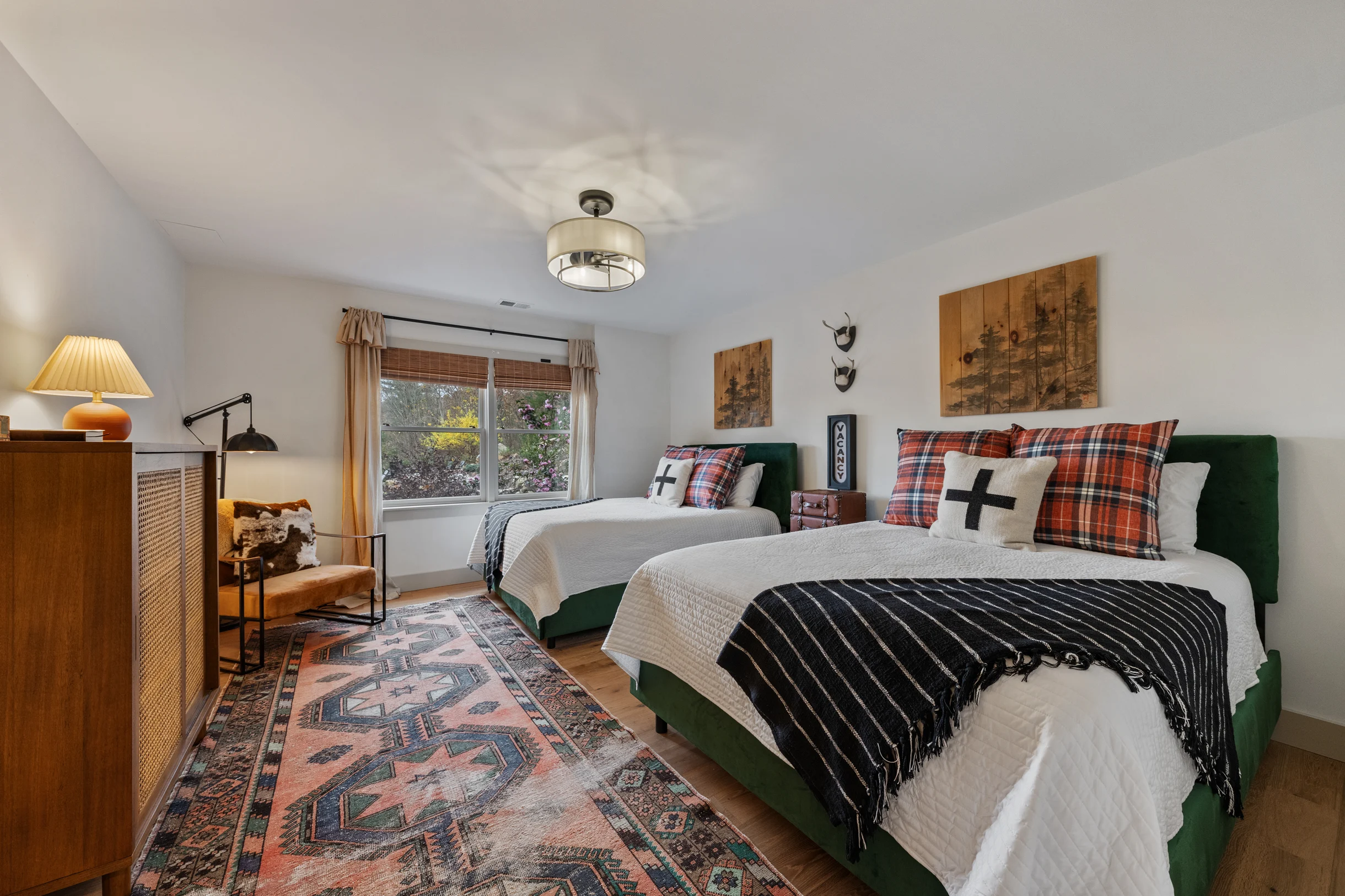 Wander Dahlonega Golden #24