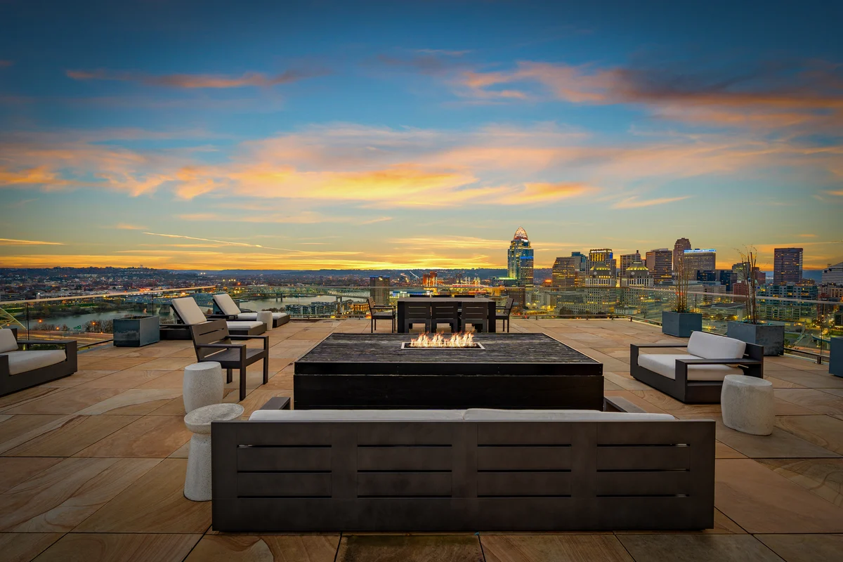 Wander Cincinnati Vista