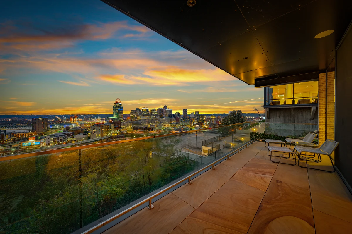 Wander Cincinnati Vista