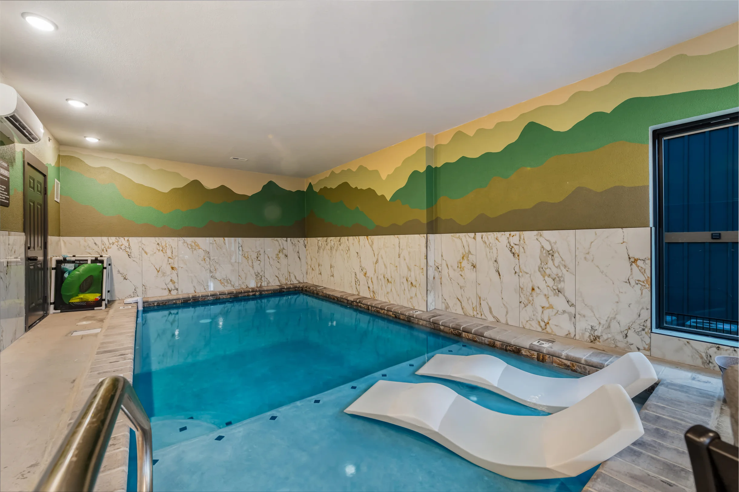 Wander Smoky Estate #35