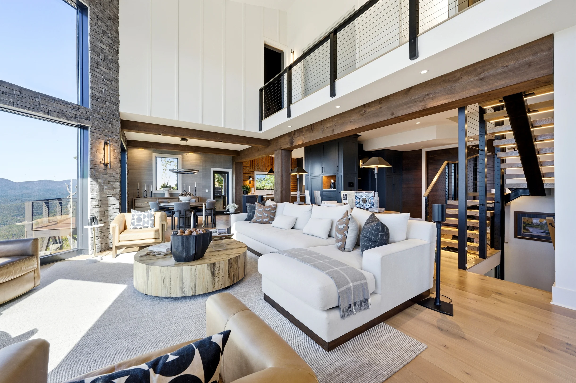 Wander Lake Burton #61