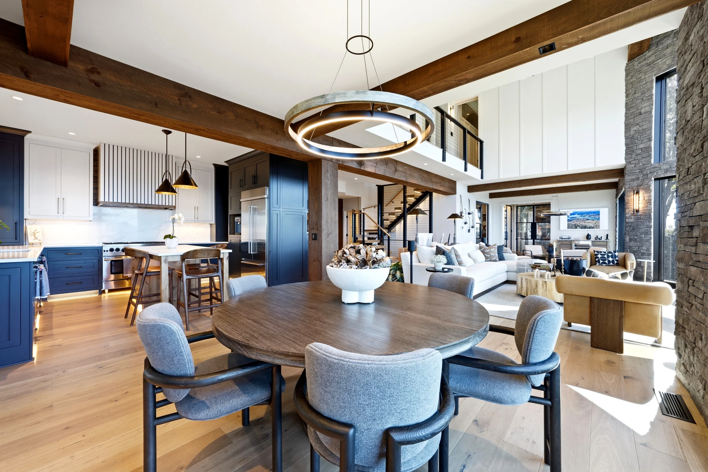 Wander Lake Burton #32