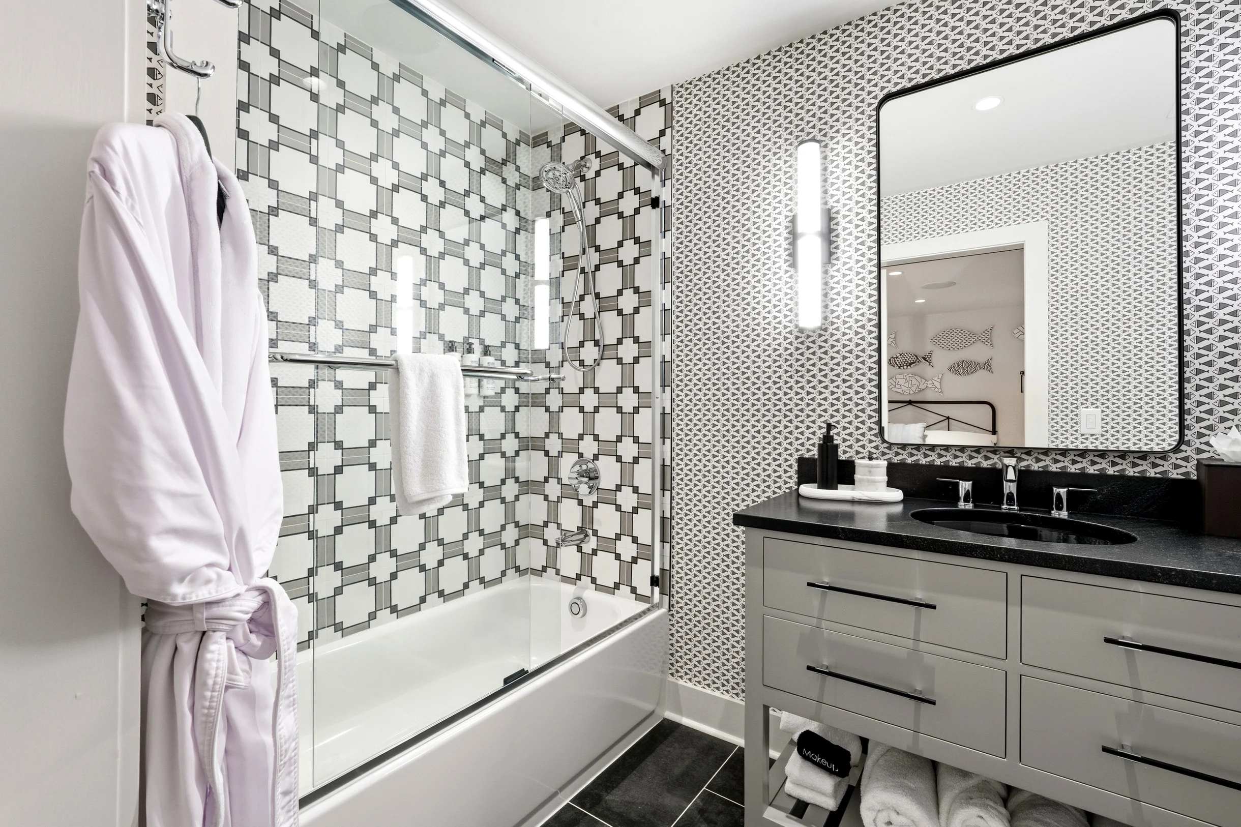 Wander Lake Burton #19