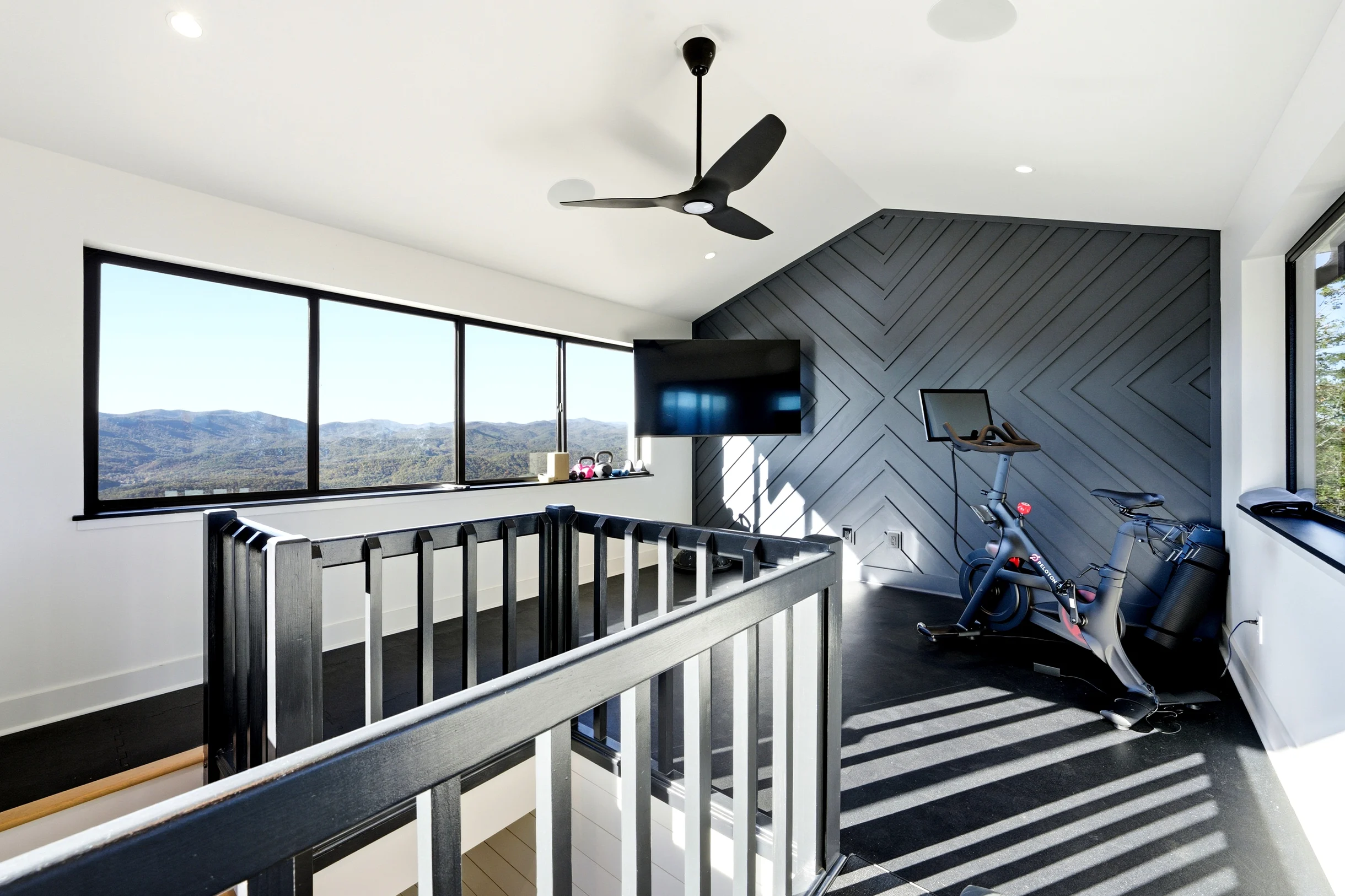 Wander Lake Burton #22