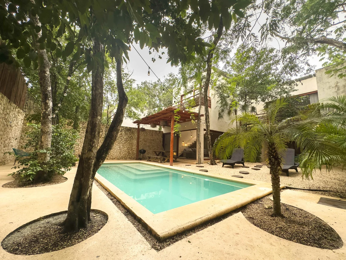 Wander Tulum Glow #1