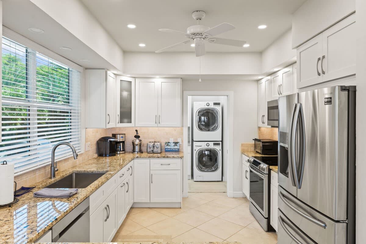 Home in Captiva property photo 2