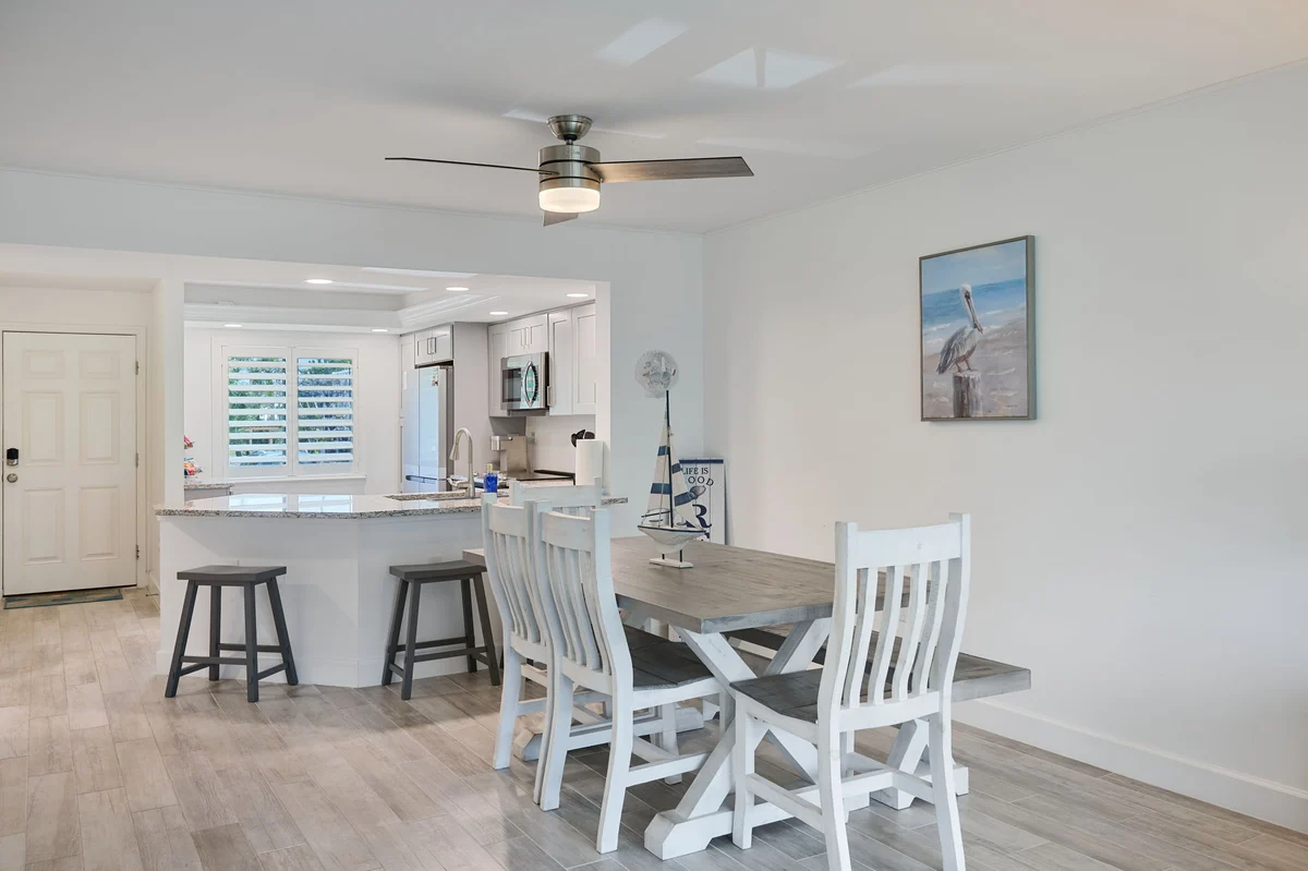 Condo in Sanibel property photo 5