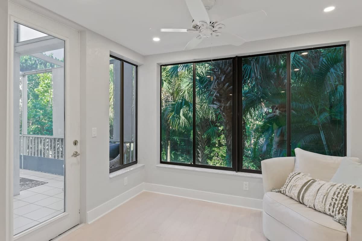 Townhome in Sanibel property photo 2