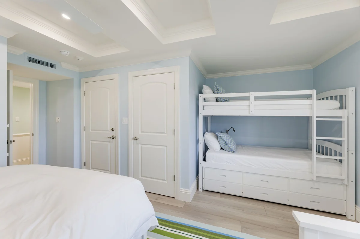 Condo in Sanibel property photo 2