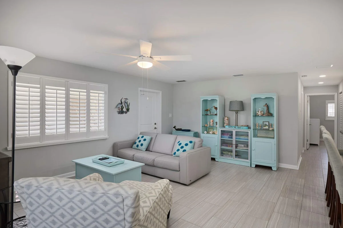 Apartment in Sanibel property photo 2