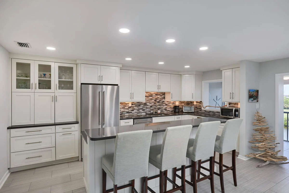 Apartment in Sanibel property photo 5
