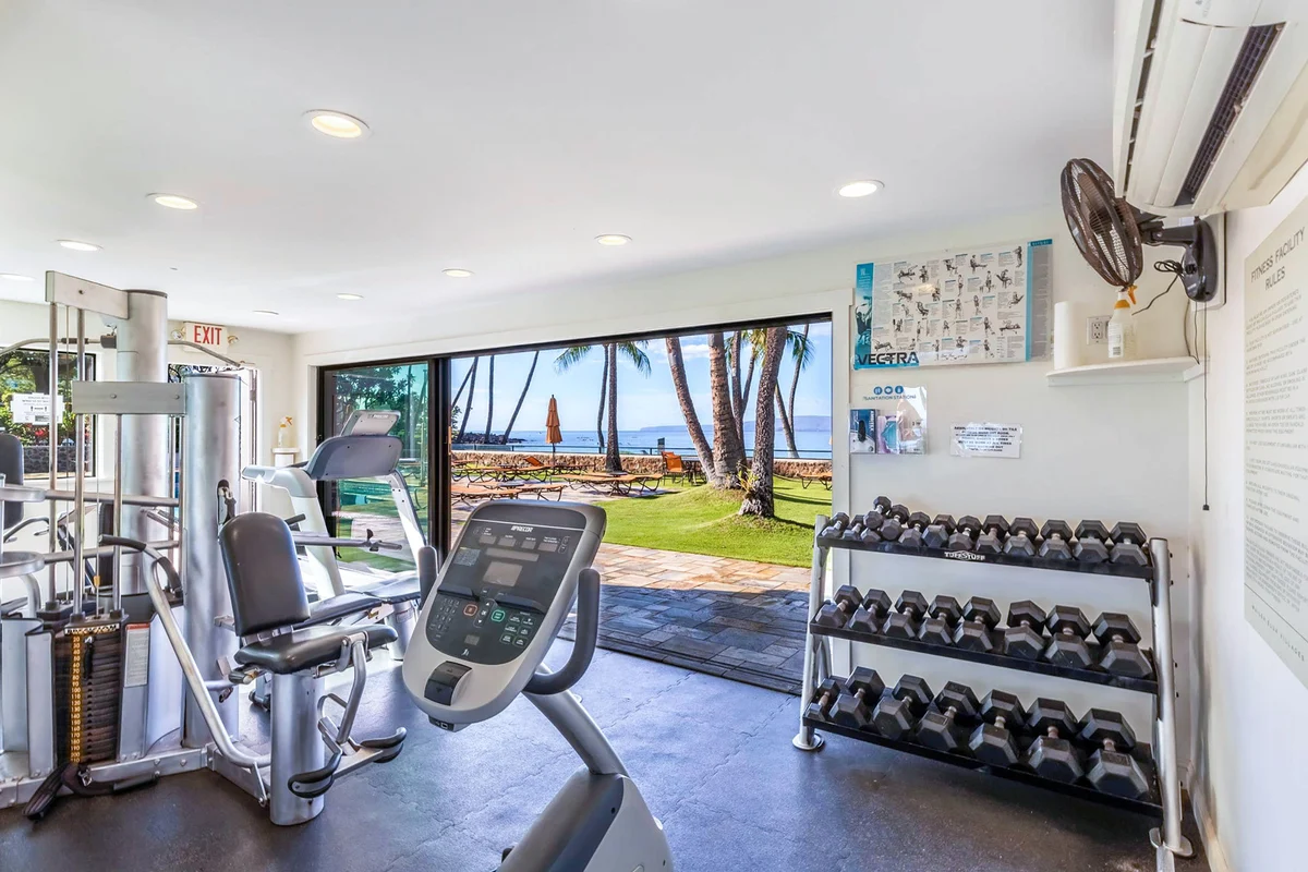 Wander Wailea Shores