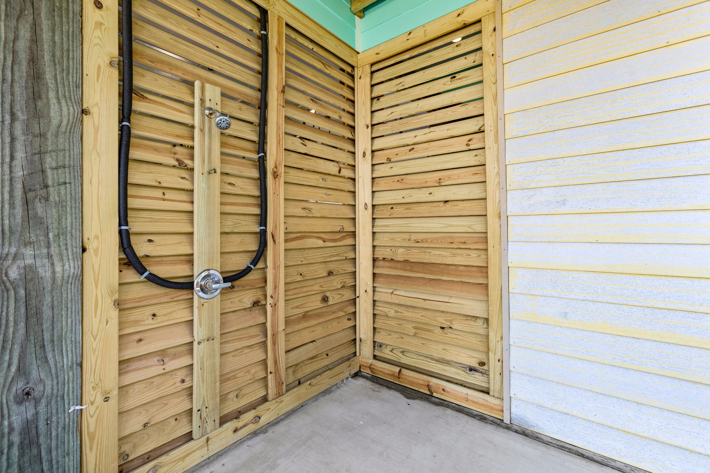 Wander Bolivar Bayfront #60