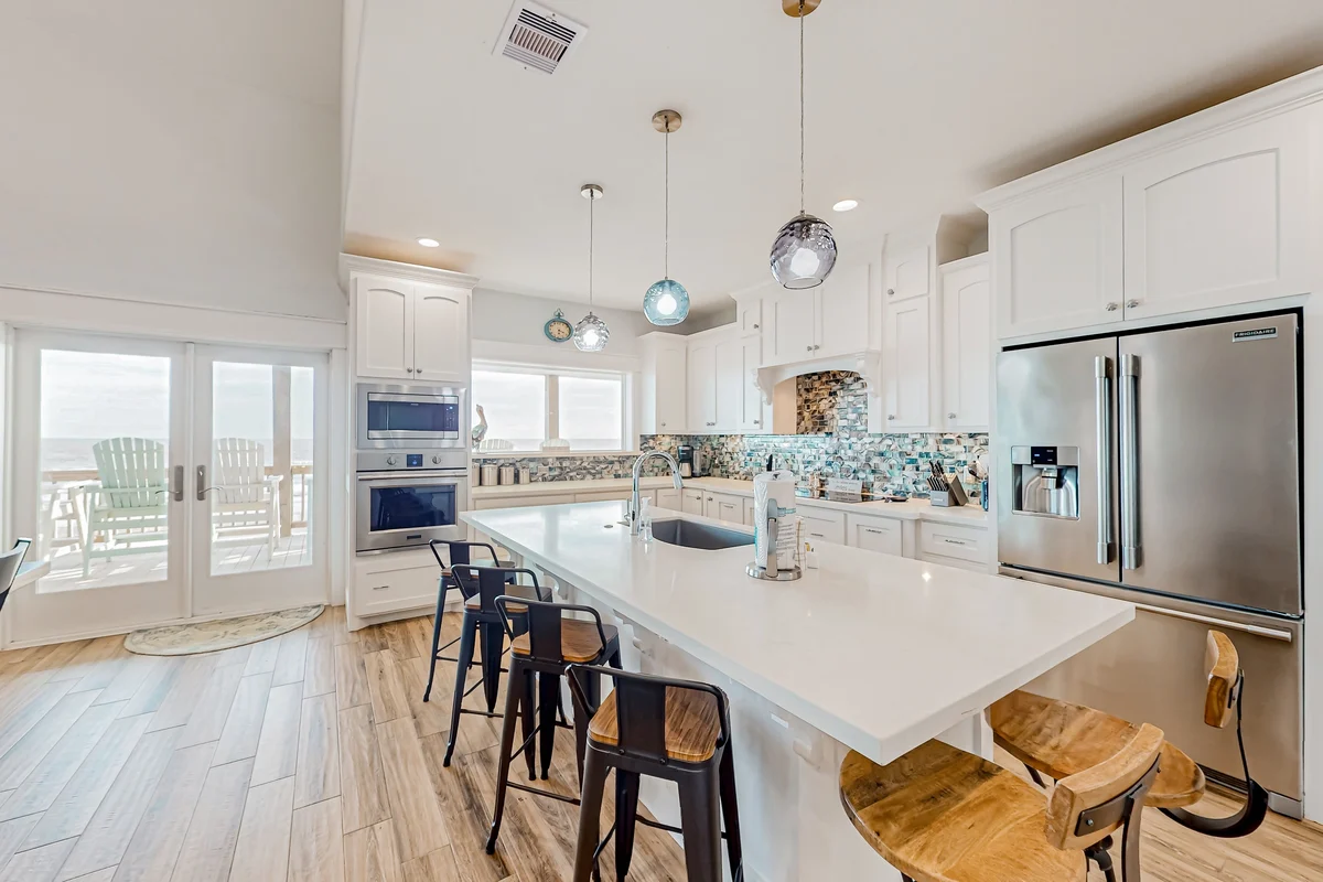 Wander Bolivar Peninsula Sands