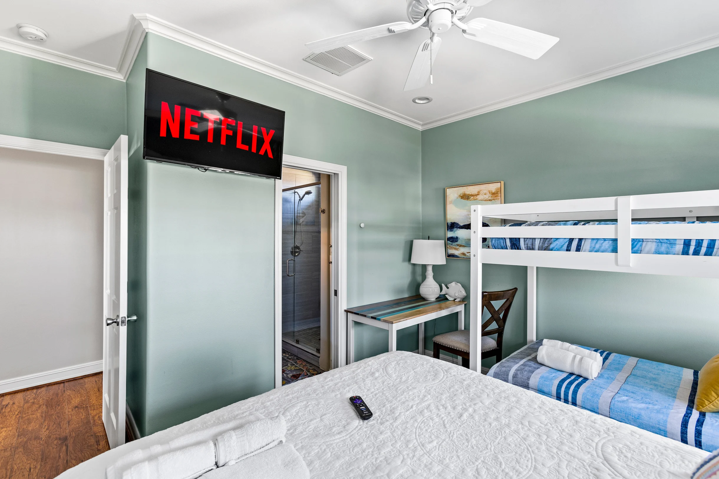 Wander Port Bolivar Tides #25