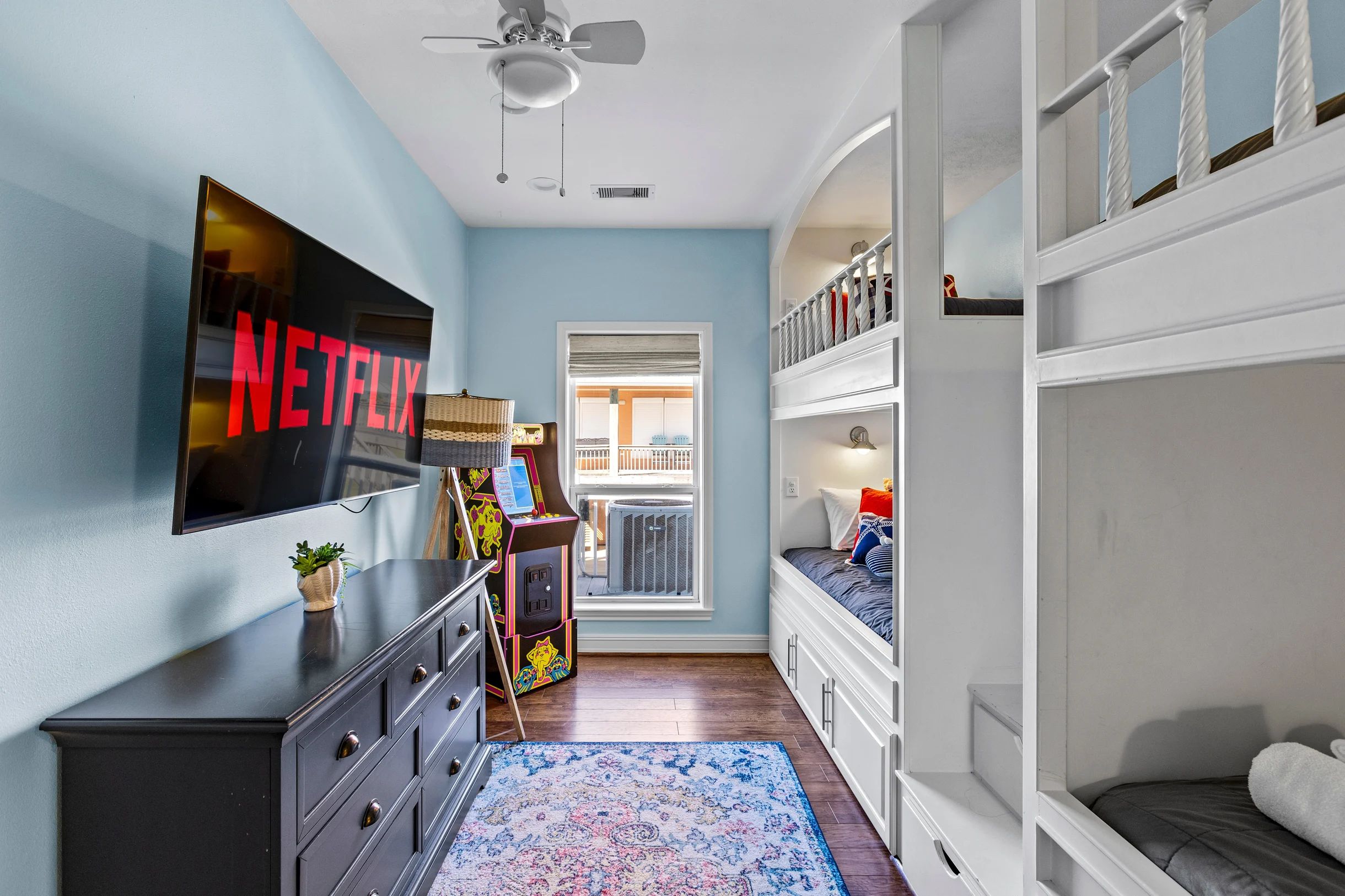 Wander Port Bolivar Tides #28