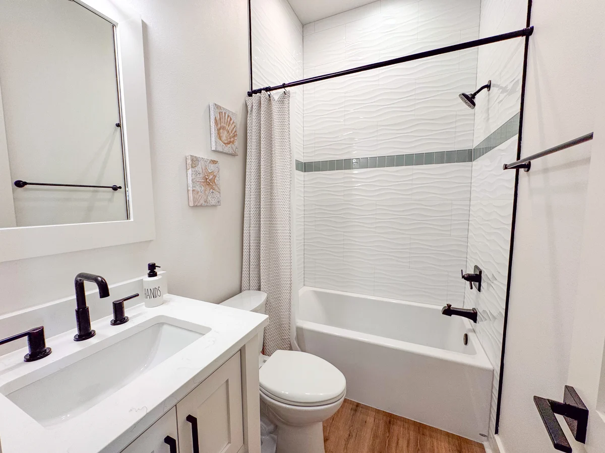 Wander Crystal Beach