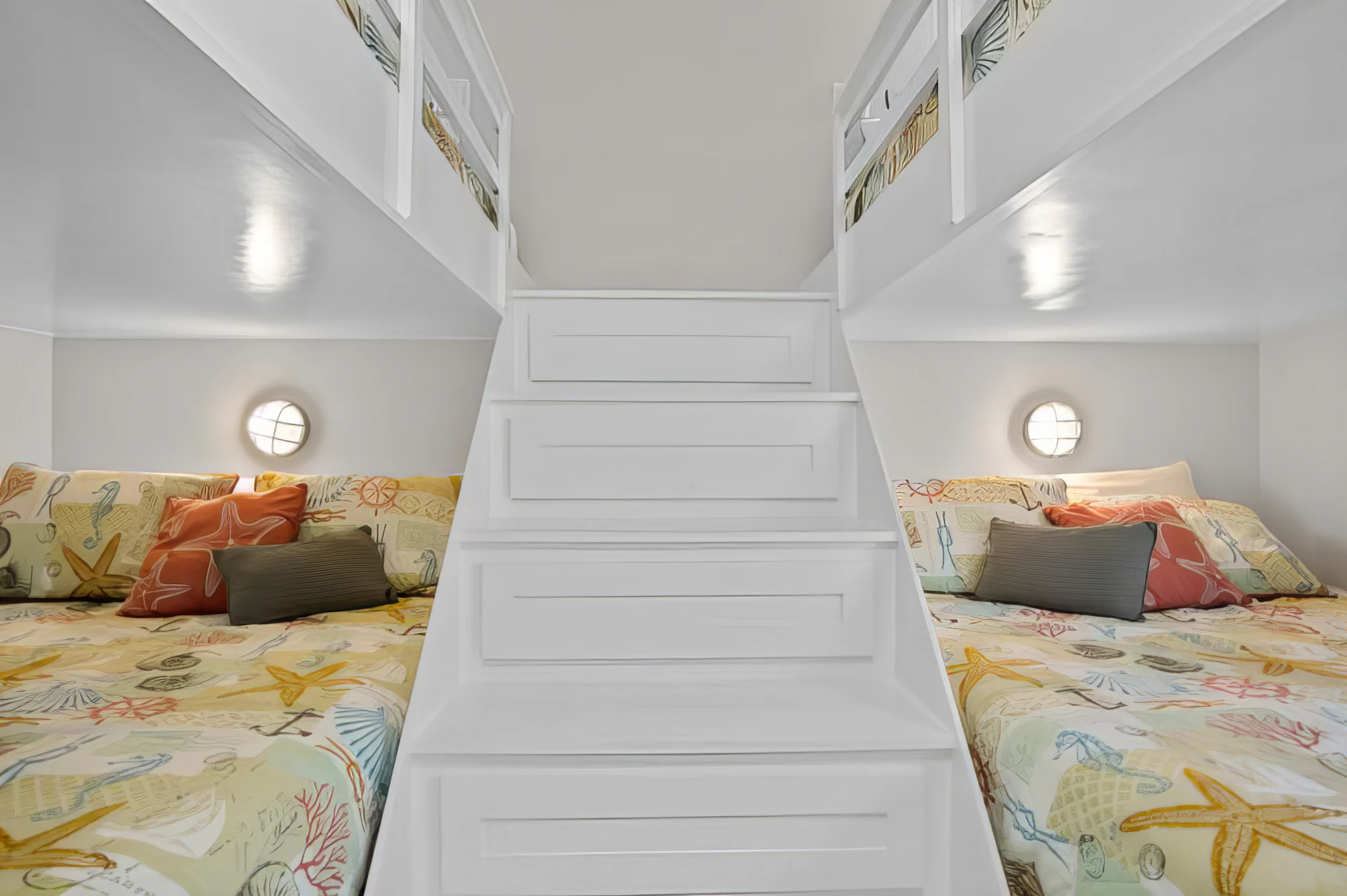 Wander Port Bolivar Cabin #24