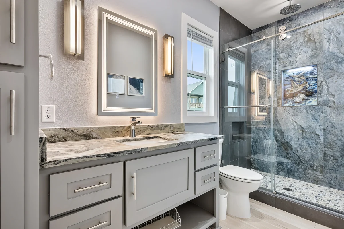 Wander Crystal Beach Shores