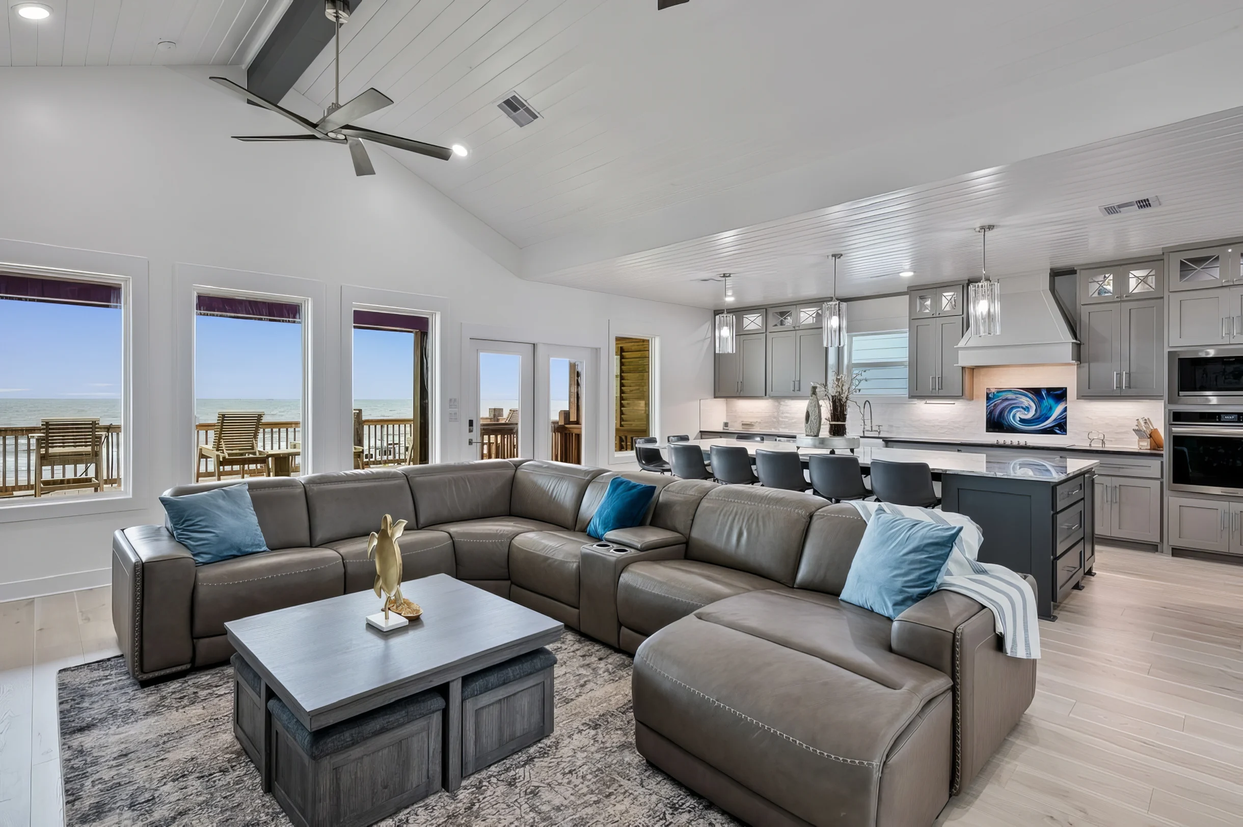 Wander Crystal Beach Shores #36