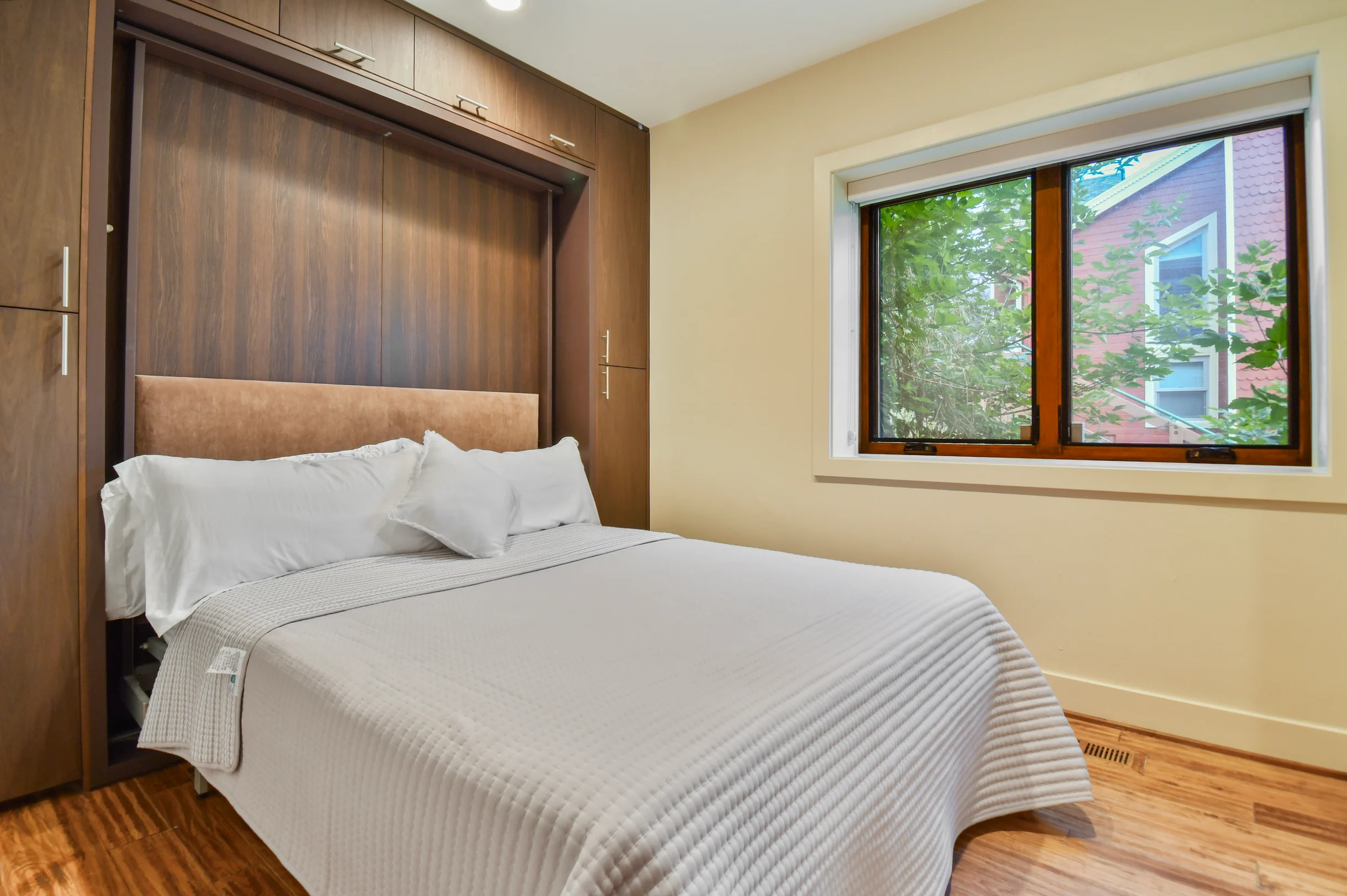 Woodside House #17
