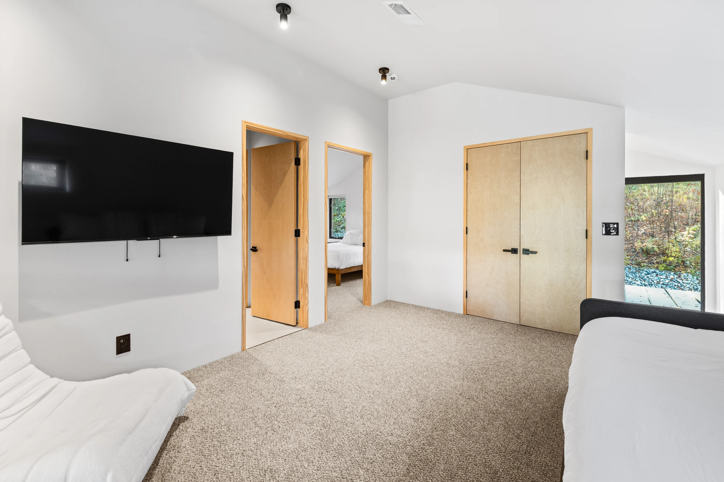 Wander Winhall Pines #30