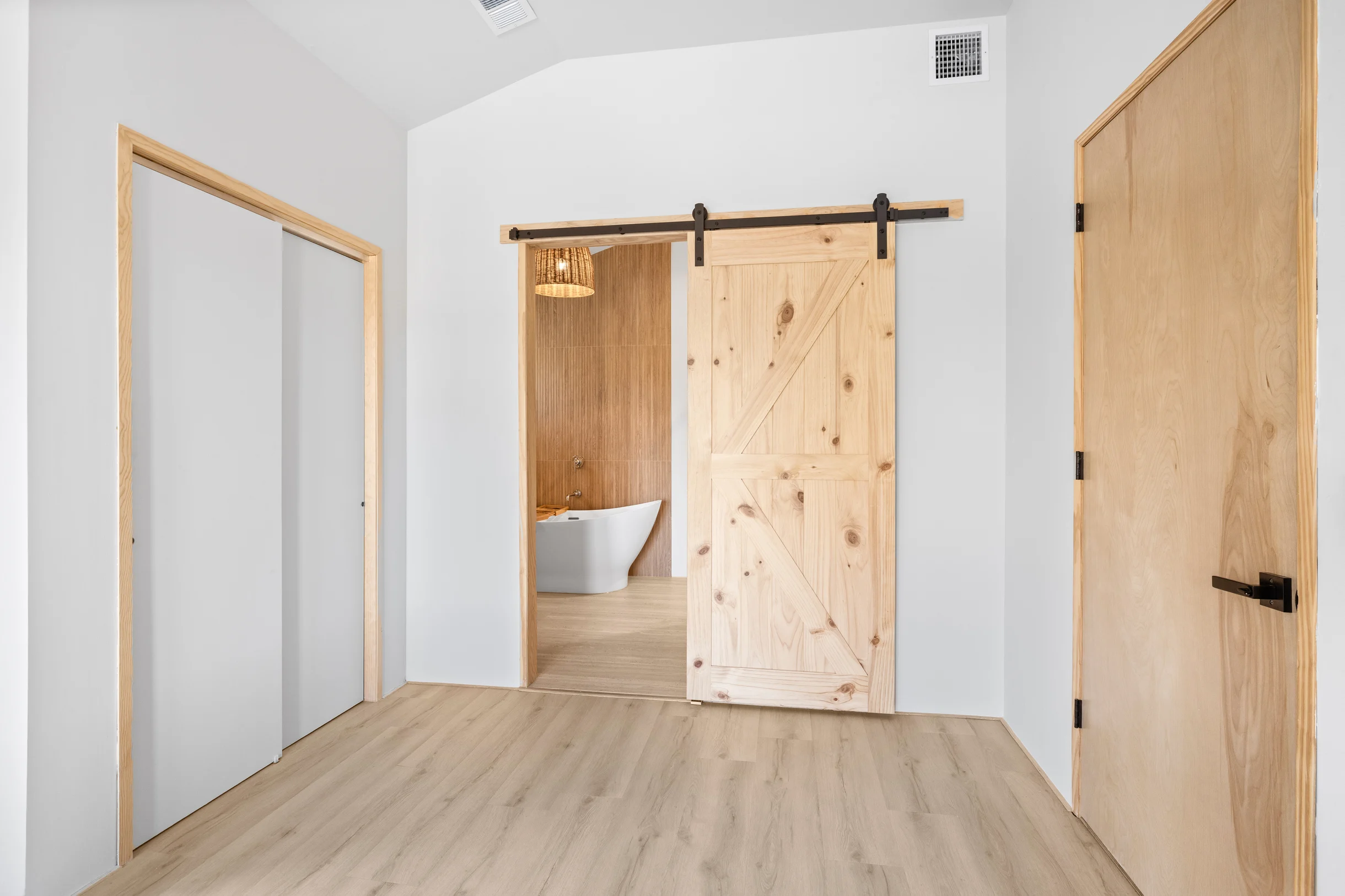 Wander Winhall Pines #32