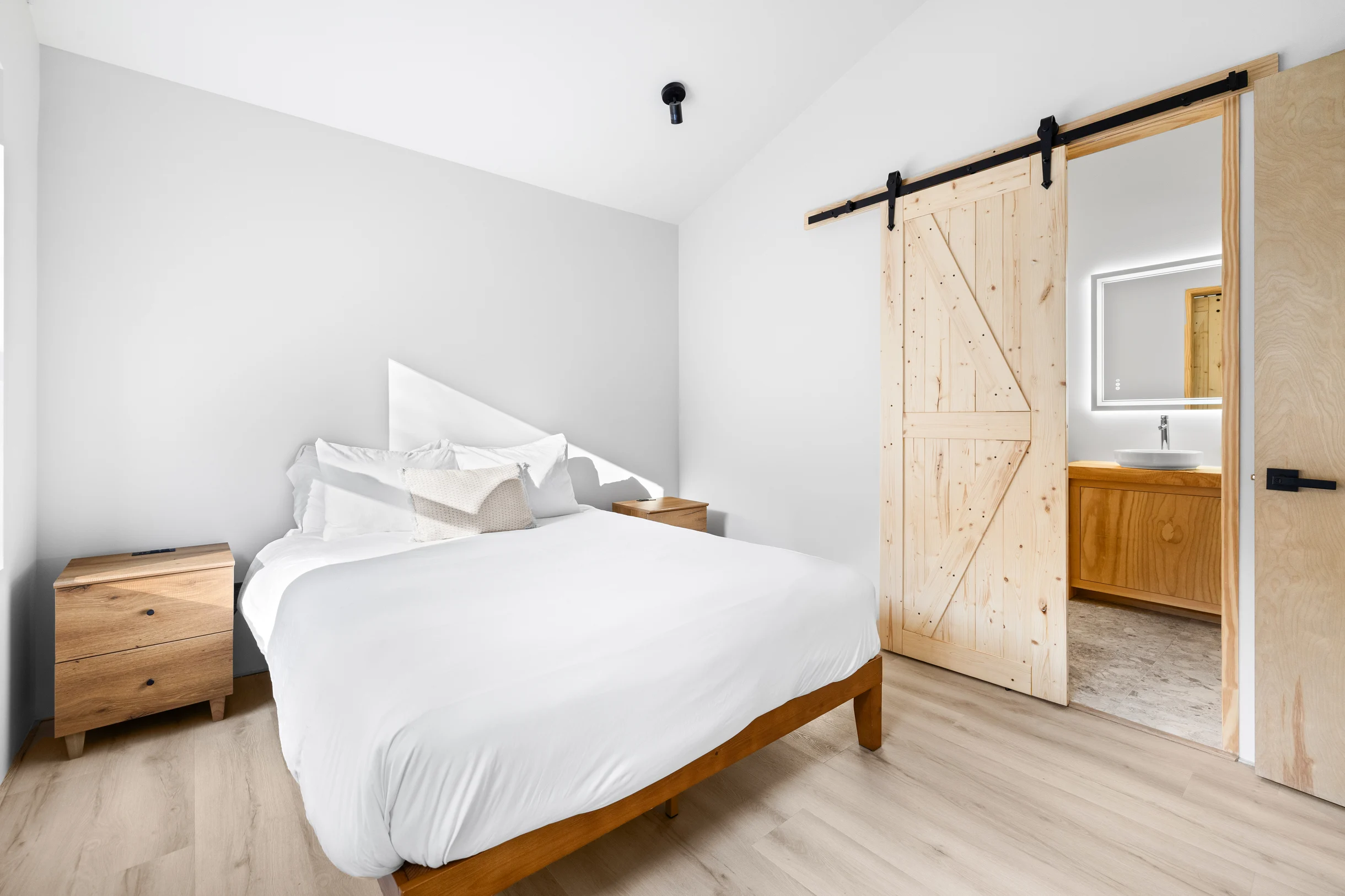 Wander Winhall Pines #34